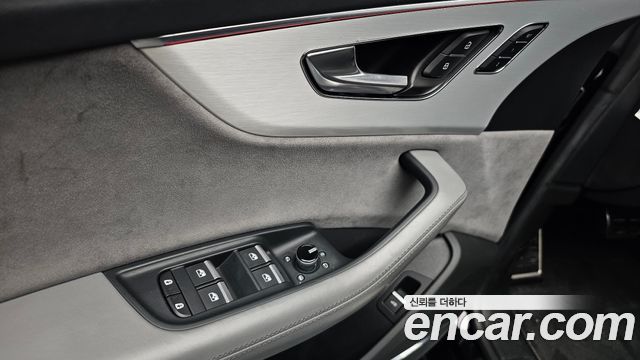 Audi Q8 (4M) 55 TFSI Quattro Premium 2021 — фото 22