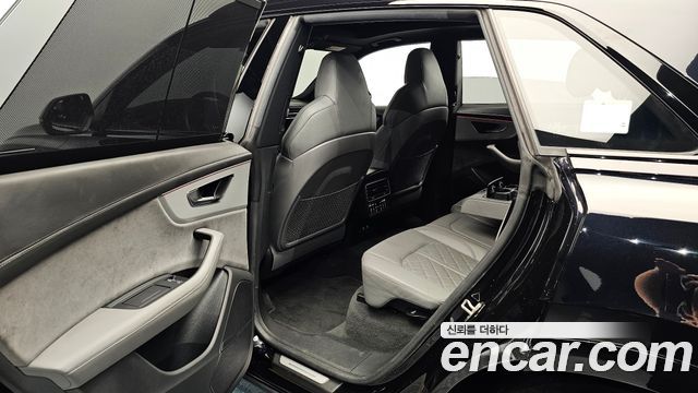 Audi Q8 (4M) 55 TFSI Quattro Premium 2021 — фото 32
