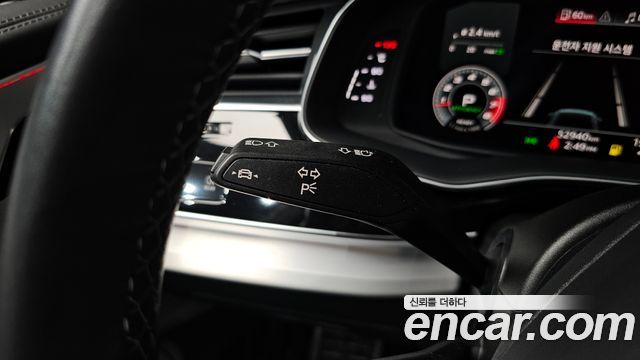 Audi Q8 (4M) 55 TFSI Quattro Premium 2021 — фото 37
