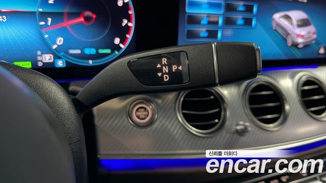 Mercedes-Benz E-Class (W213) E350 4MATIC Avantgarde 2021 — фото 18