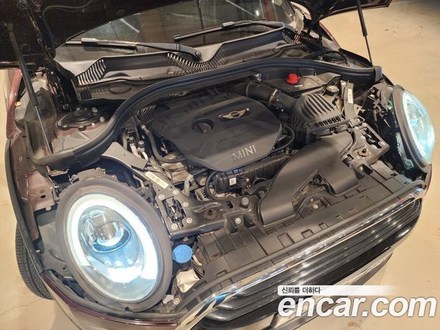 MINI Cooper Clubman Standard 2nd 2016 — фото 10