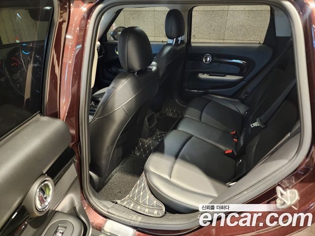 MINI Cooper Clubman Standard 2nd 2016 — фото 16