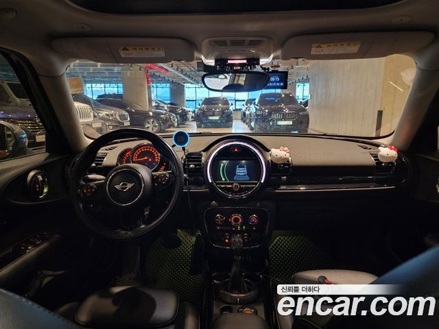 MINI Cooper Clubman Standard 2nd 2016 — фото 21