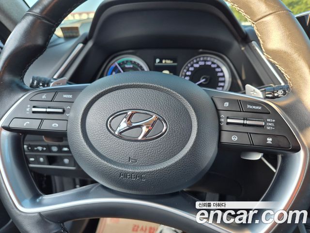 Hyundai Sonata Hybrid (DN8) Premium Plus 2022 — фото 15