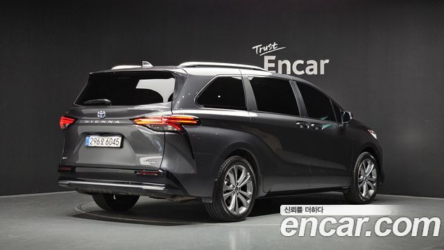 Toyota Sienna (IV) 2.5 Hybrid 2WD 2025 — фото 2