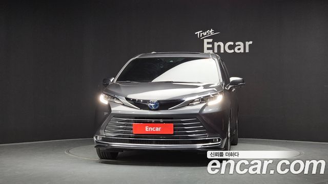 Toyota Sienna (IV) 2.5 Hybrid 2WD 2025 — фото 3