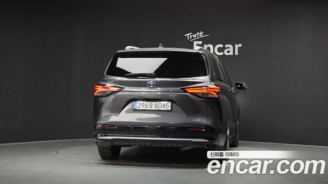Toyota Sienna (IV) 2.5 Hybrid 2WD 2025 — фото 4