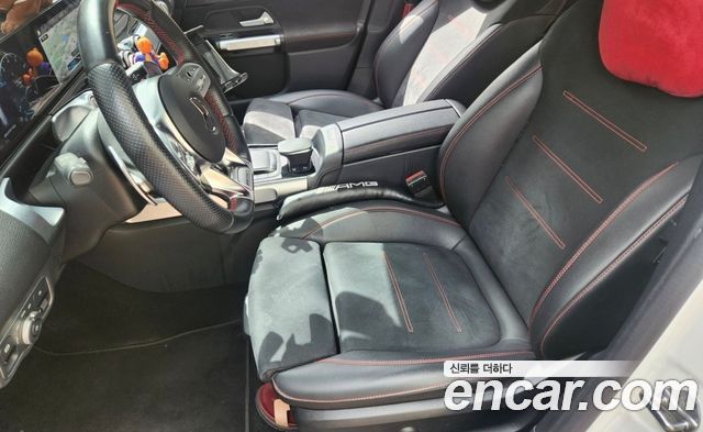 Mercedes-Benz GLB-Class (X247) AMG GLB35 4MATIC 2023 — фото 5