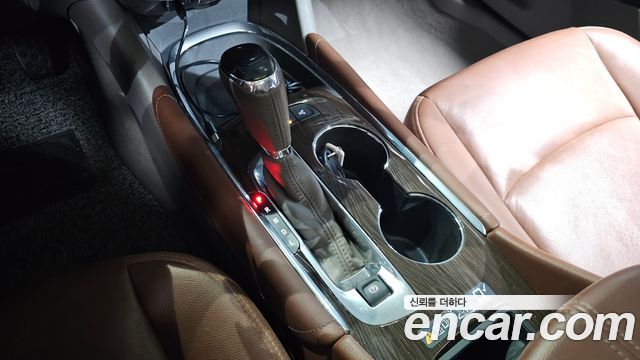 Chevrolet Malibu 2.0 Turbo LTZ Premium 2018 — фото 9