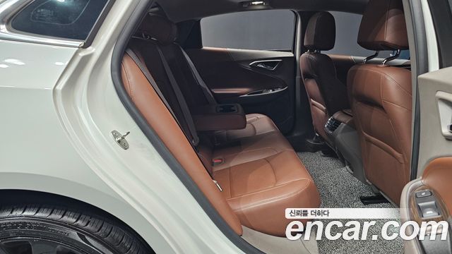 Chevrolet Malibu 2.0 Turbo LTZ Premium 2018 — фото 11