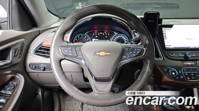 Chevrolet Malibu 2.0 Turbo LTZ Premium 2018 — фото 13