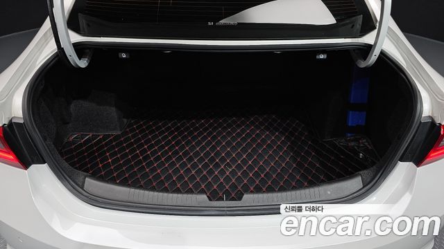 Chevrolet Malibu 2.0 Turbo LTZ Premium 2018 — фото 20