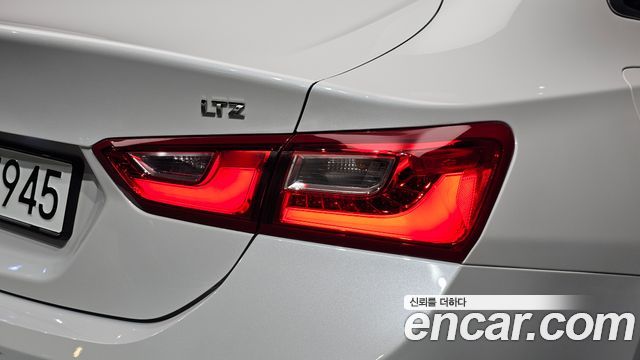 Chevrolet Malibu 2.0 Turbo LTZ Premium 2018 — фото 23