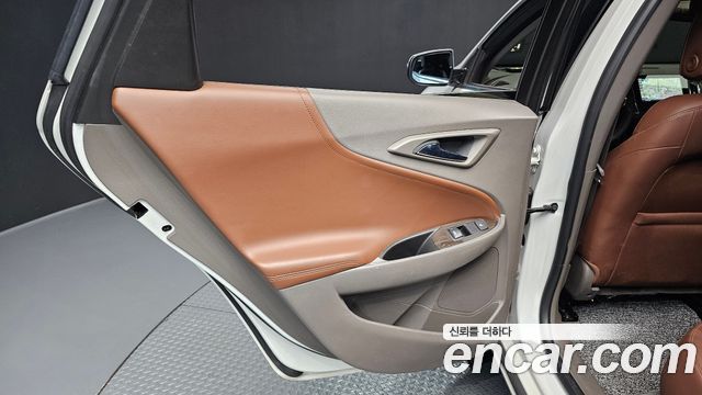 Chevrolet Malibu 2.0 Turbo LTZ Premium 2018 — фото 25