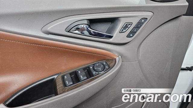 Chevrolet Malibu 2.0 Turbo LTZ Premium 2018 — фото 27