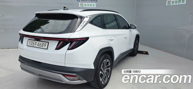 Hyundai Tucson Hybrid (NX4) HEV 1.6 2WD Inspiration 2024 — фото 3