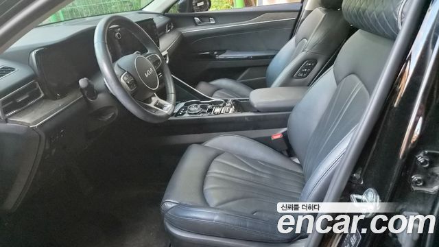 Kia K5 (III) 2.0 Signature 2023 — фото 3