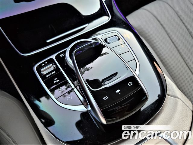Mercedes-Benz E-Class (W213) E300 4MATIC Exclusive 2018 — фото 18