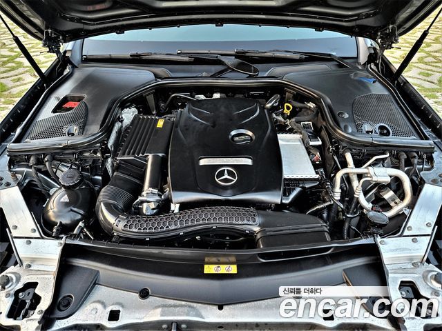Mercedes-Benz E-Class (W213) E300 4MATIC Exclusive 2018 — фото 23