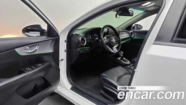 Kia K3 (II) 1.6 Prestige 2022 — фото 10