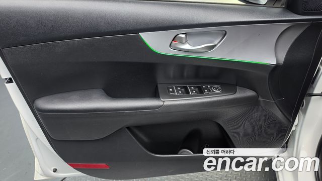 Kia K3 (II) 1.6 Prestige 2022 — фото 24