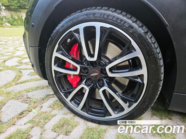 MINI Cooper S Clubman JCW 2nd Gen 2023 — фото 5