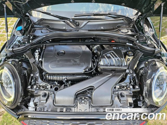 MINI Cooper S Clubman JCW 2nd Gen 2023 — фото 6