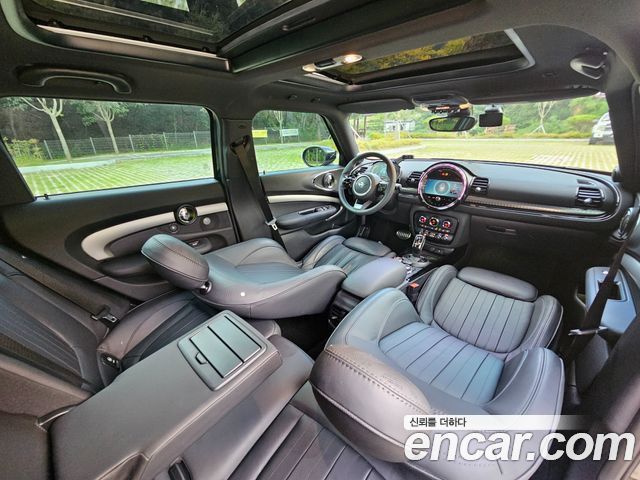 MINI Cooper S Clubman JCW 2nd Gen 2023 — фото 15
