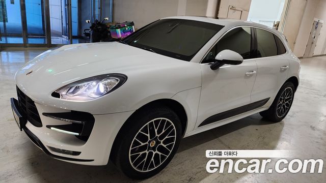 Porsche Macan 3.6 Turbo 95B