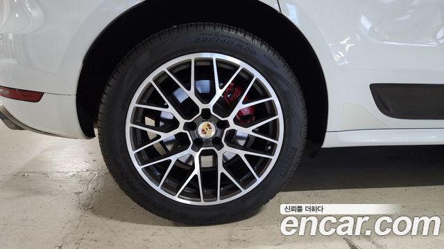 Porsche Macan 3.6 Turbo 95B 2016 — фото 5