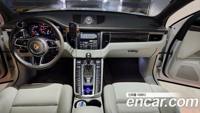 Porsche Macan 3.6 Turbo 95B 2016 — фото 7