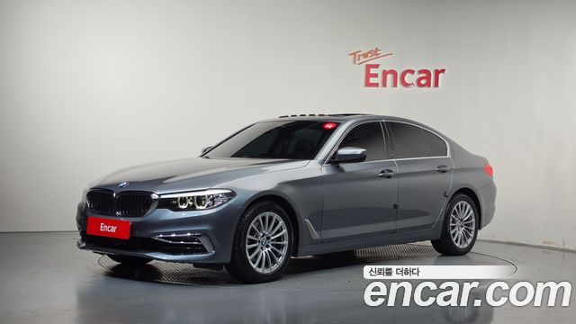 BMW 5 Series (G30) 520i Luxury