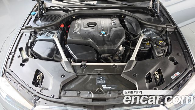 BMW 5 Series (G30) 520i Luxury 2019 — фото 6
