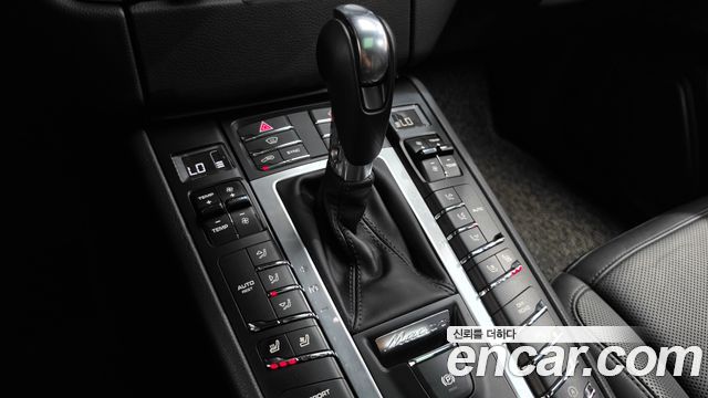Porsche Macan 3.0 S Diesel 95B 2017 — фото 9