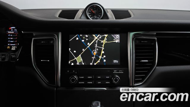 Porsche Macan 3.0 S Diesel 95B 2017 — фото 14