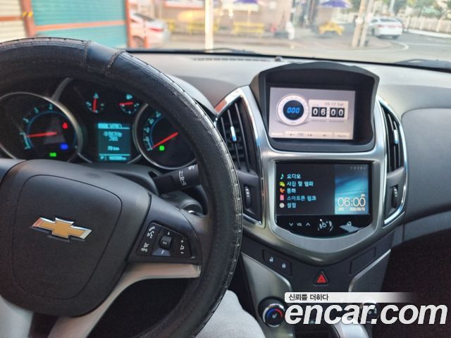 Chevrolet Cruze 1.8 LT+ Leather Package 2014 — фото 15