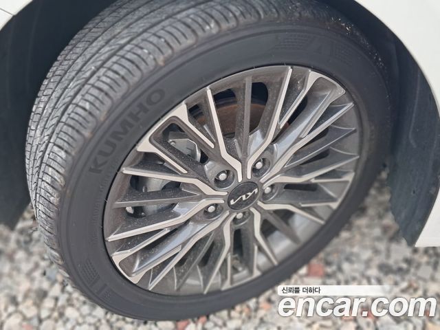 Kia K3 (II) 1.6 Prestige 2024 — фото 20
