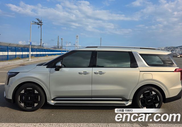 Kia Carnival (IV) HEV 7seater Gravity 2025 — фото 5
