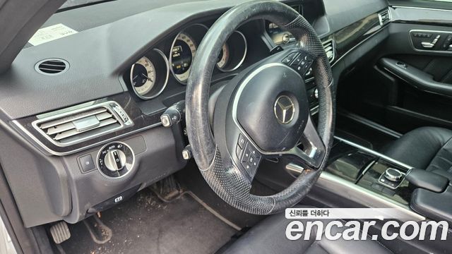 Mercedes-Benz E-Class (W212) E250 BlueTec 4MATIC AV 2016 — фото 8