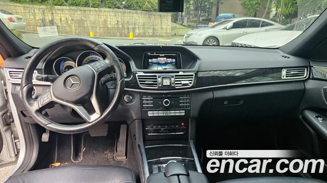 Mercedes-Benz E-Class (W212) E250 BlueTec 4MATIC AV 2016 — фото 15