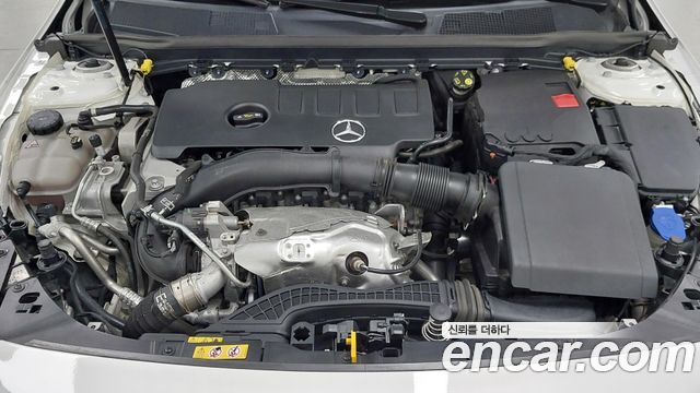 Mercedes-Benz CLA-Class (C118) CLA250 4MATIC 2023 — фото 17