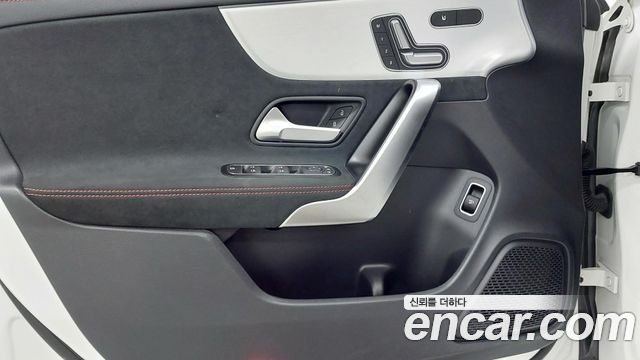 Mercedes-Benz CLA-Class (C118) CLA250 4MATIC 2023 — фото 22