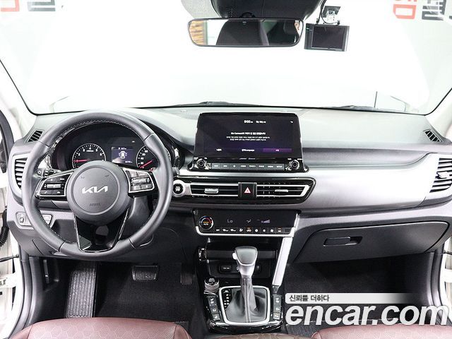 Kia Seltos Gasoline 1.6 Turbo 2WD Signature 2022 — фото 7