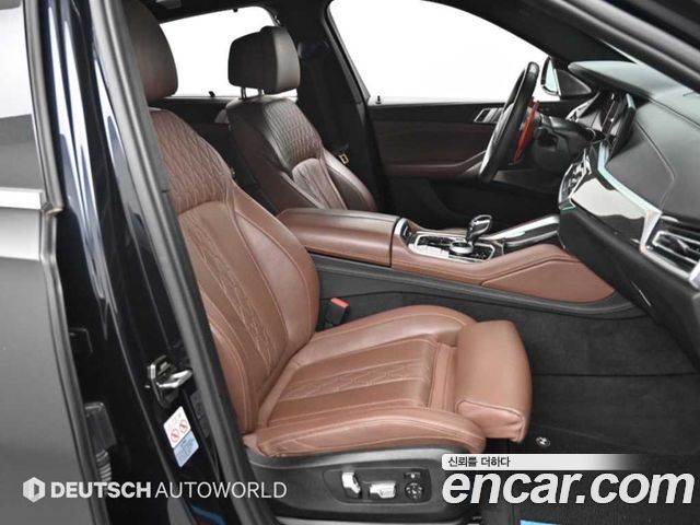 BMW X6 (G06) M50i 2021 — фото 10