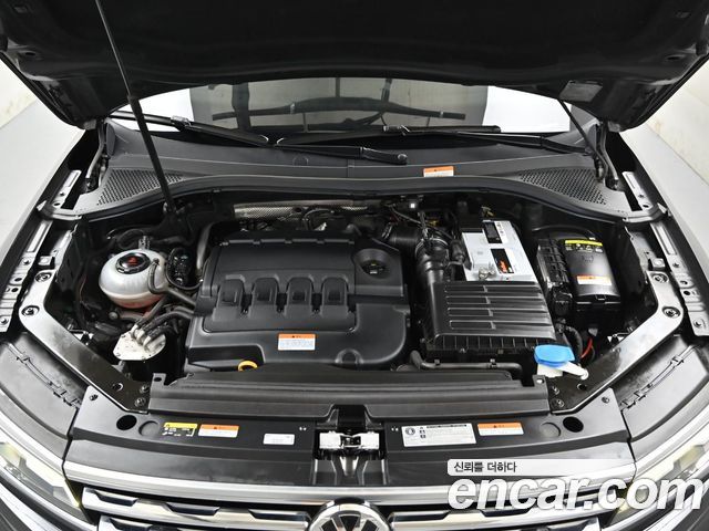 Volkswagen Tiguan (II) 2.0 TDI Prestige 2020 — фото 6