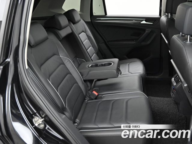 Volkswagen Tiguan (II) 2.0 TDI Prestige 2020 — фото 16
