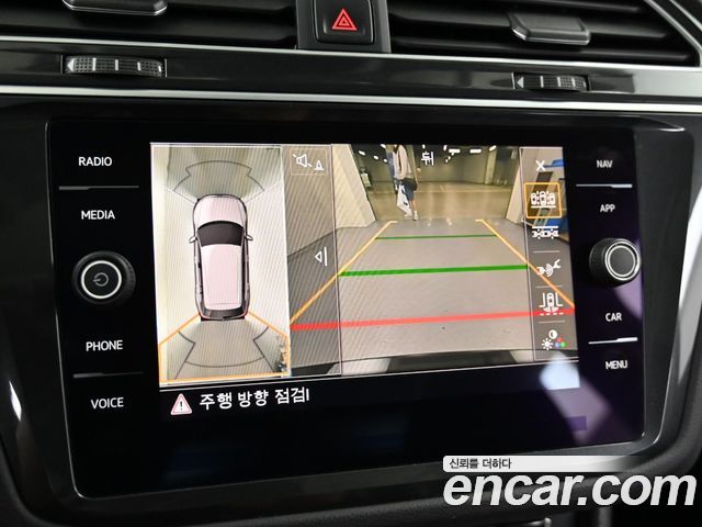 Volkswagen Tiguan (II) 2.0 TDI Prestige 2020 — фото 19