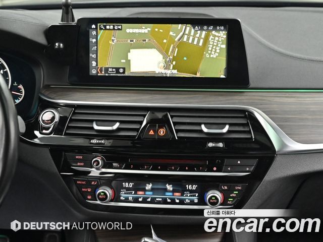 BMW 5 Series (G30) 520d xDrive M Sport Package Plus 2018 — фото 17