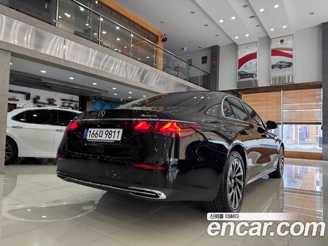 Mercedes-Benz E-Class (W214) E300 4MATIC Exclusive 2025 — фото 2