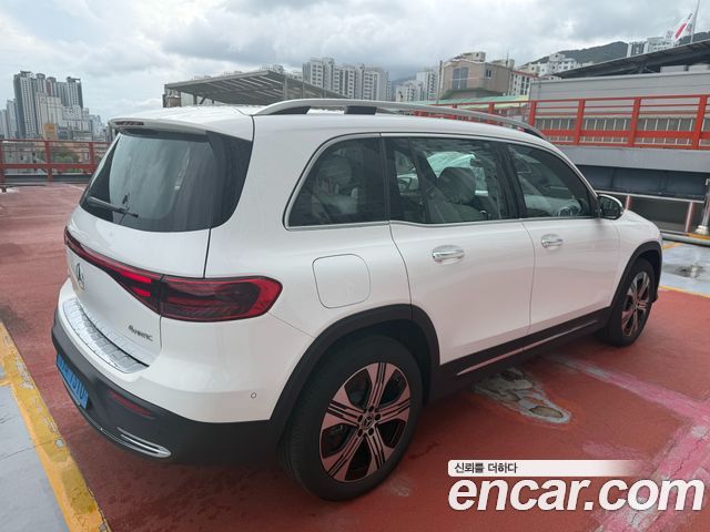 Mercedes-Benz EQB (X243) EQB300 4MATIC Progressive 2026 — фото 3